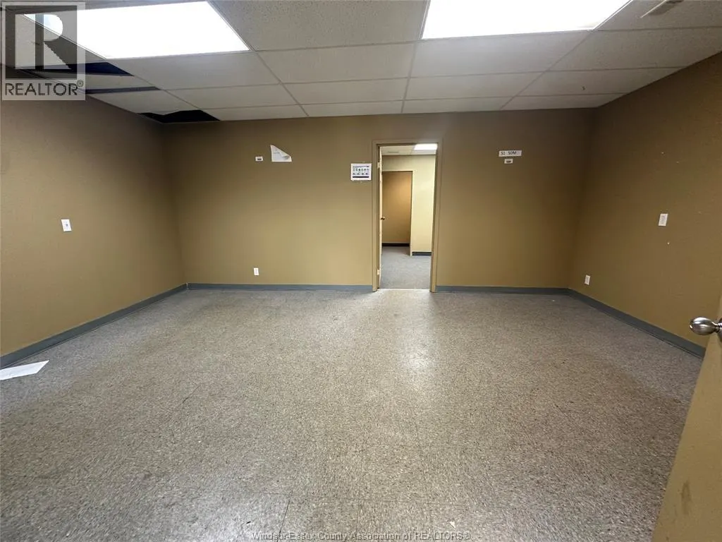 2536 Dougall AVENUE Unit# B