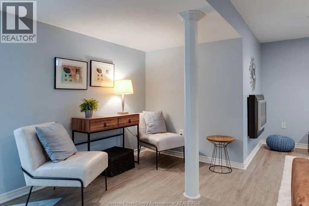 329 GERALDINE