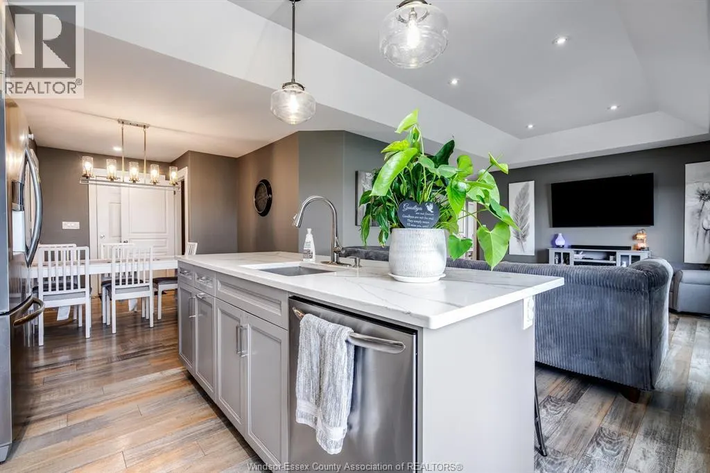 124 PARKVIEW