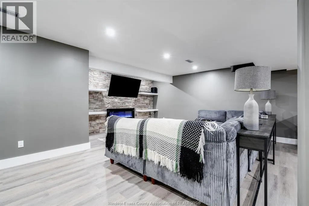 124 PARKVIEW