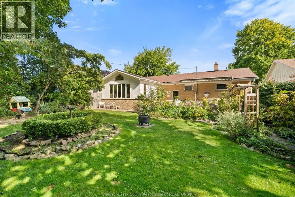 10 Alderton