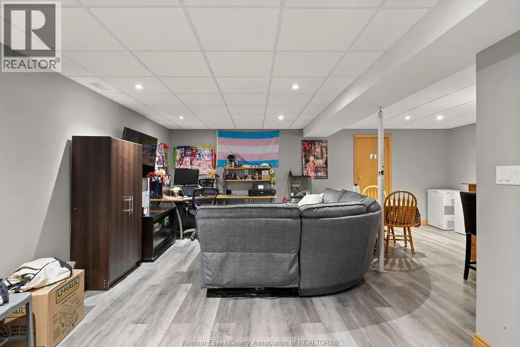 720 ST. PIERRE