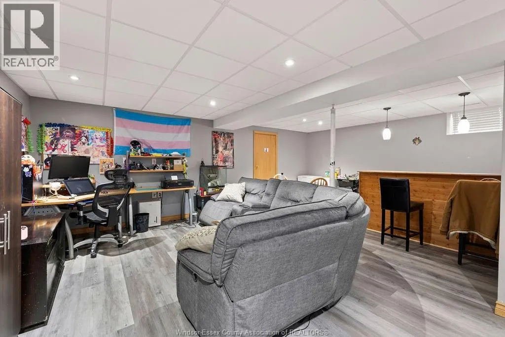 720 ST. PIERRE
