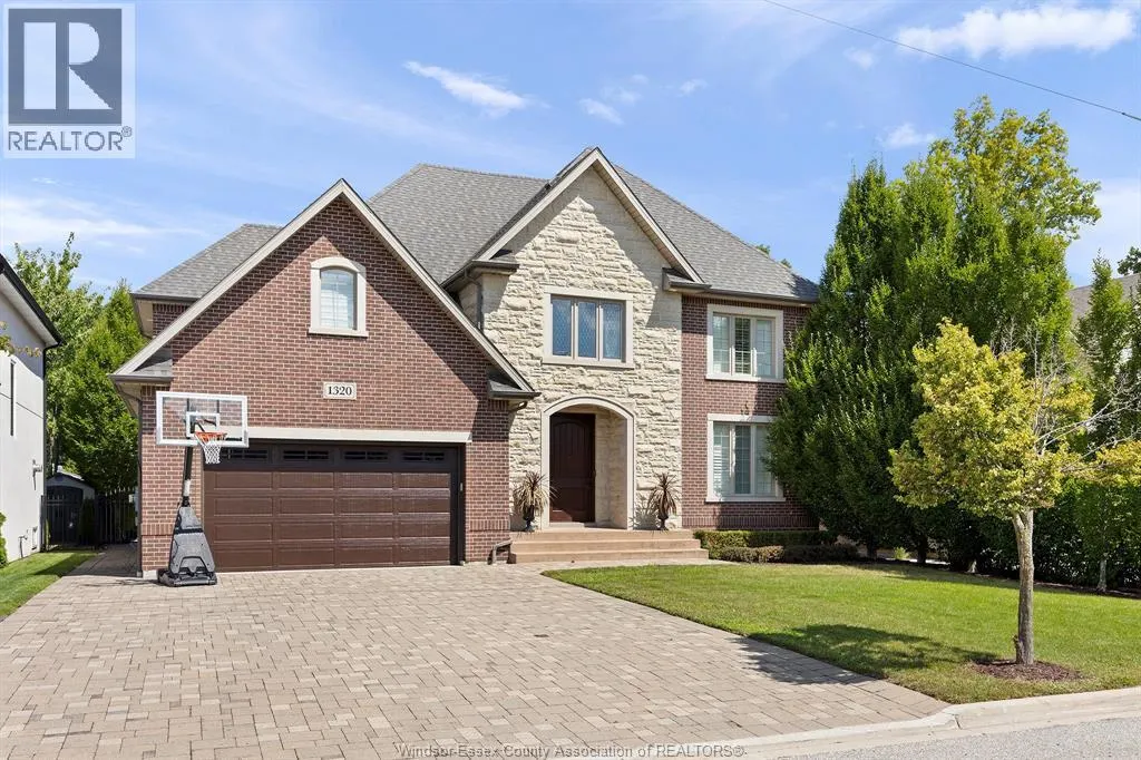 1320 MAPLE