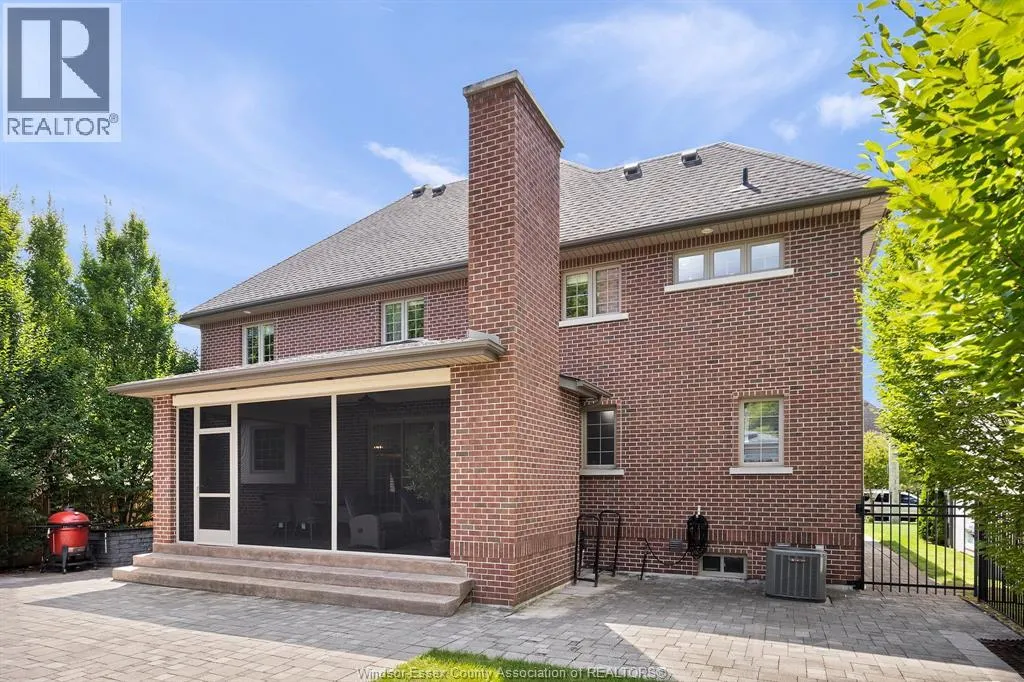 1320 MAPLE