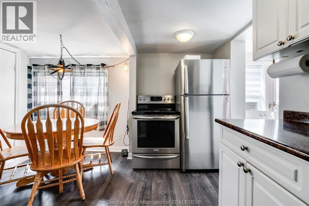 32 Degge STREET