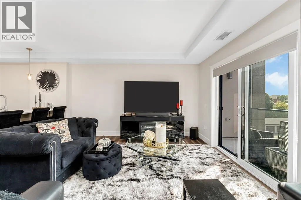 5885 ELLIS STREET Unit# 401