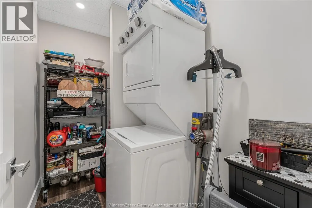 5885 ELLIS STREET Unit# 401