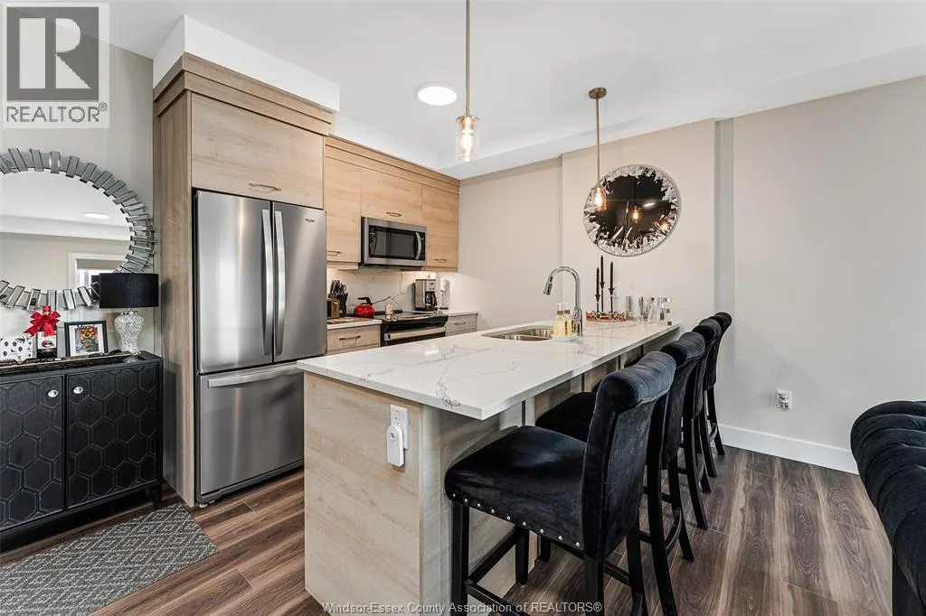5885 ELLIS STREET Unit# 401