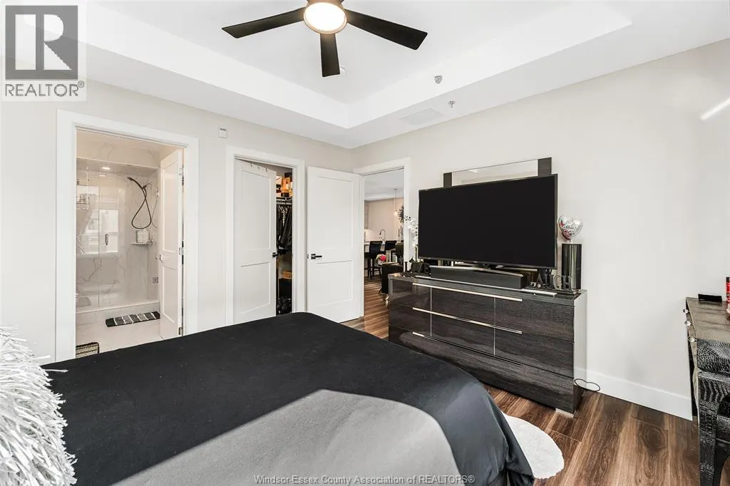 5885 ELLIS STREET Unit# 401