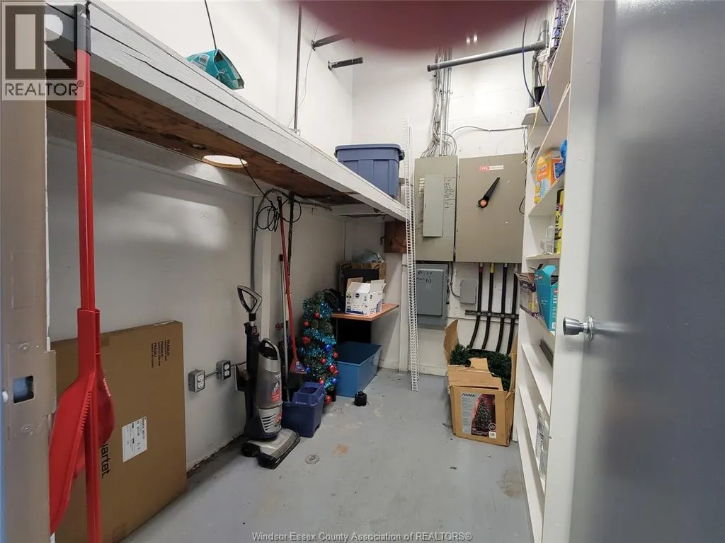 20 QUEEN STREET South Unit# 2