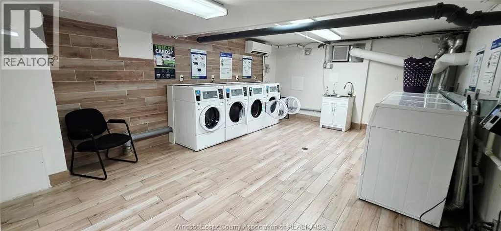 3905 RIVERSIDE DRIVE East Unit# 206