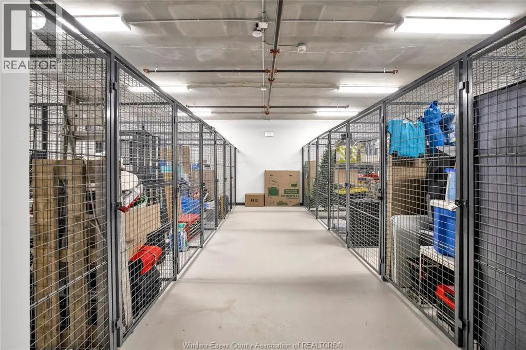 14400 TECUMSEH ROAD East Unit# 402
