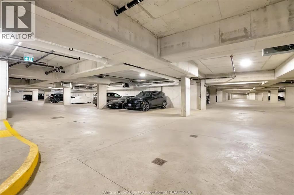14400 TECUMSEH ROAD East Unit# 402
