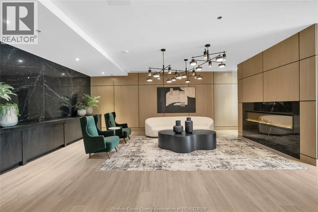 14400 TECUMSEH ROAD East Unit# 402