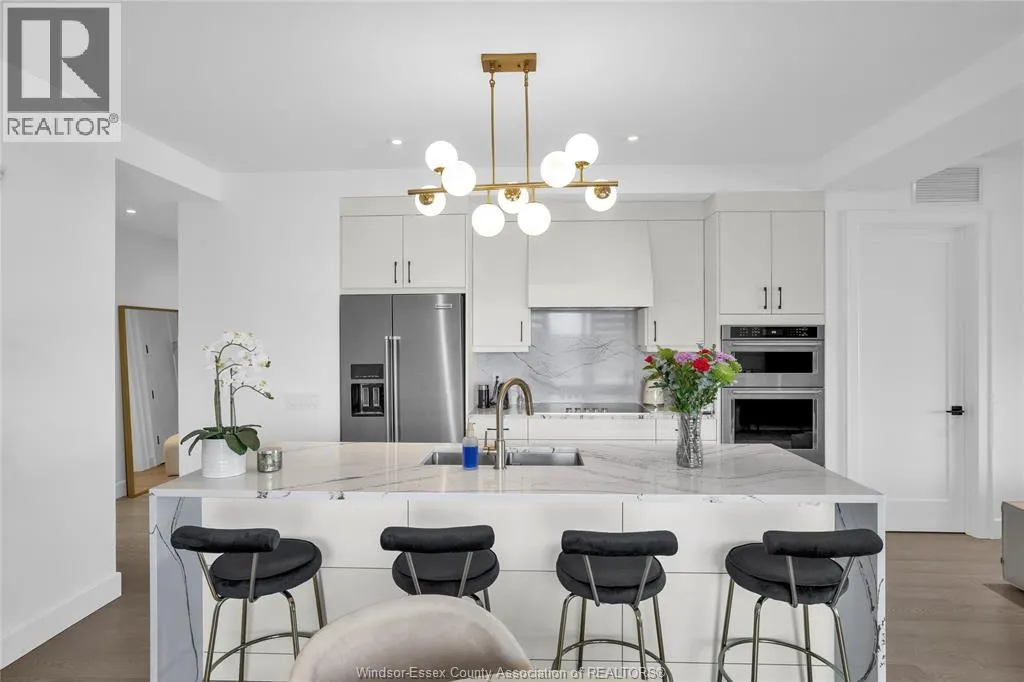 14400 TECUMSEH ROAD East Unit# 402