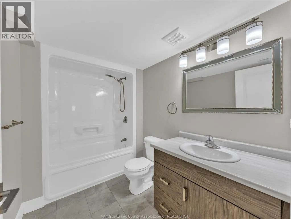 312 SWEETMAN AVENUE Unit# LOWER