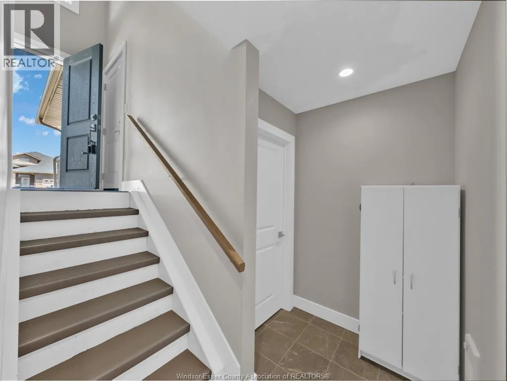 312 SWEETMAN AVENUE Unit# LOWER