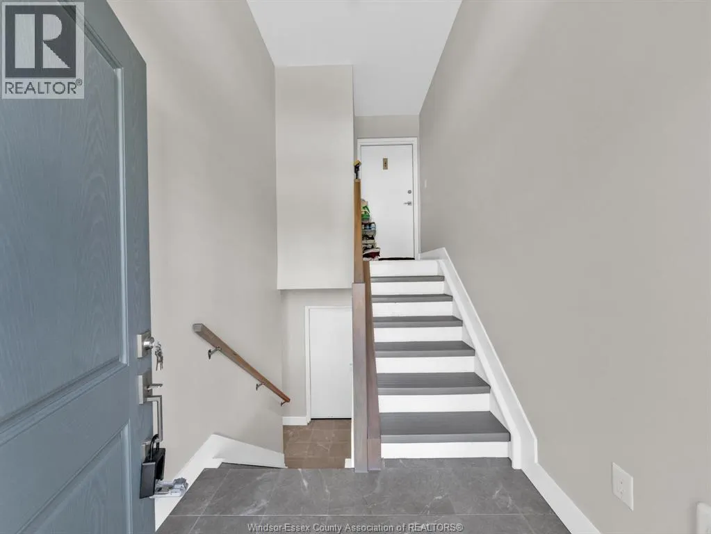 312 SWEETMAN AVENUE Unit# LOWER