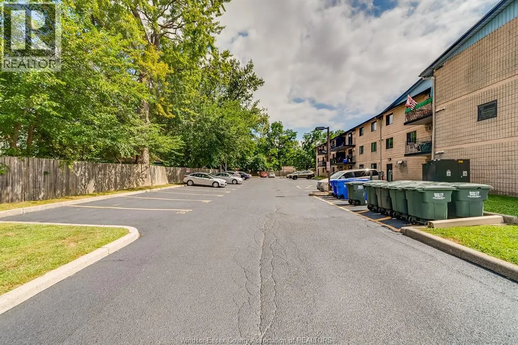 3355 SANDWICH STREET Unit# 207