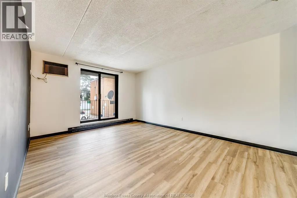 3355 SANDWICH STREET Unit# 207