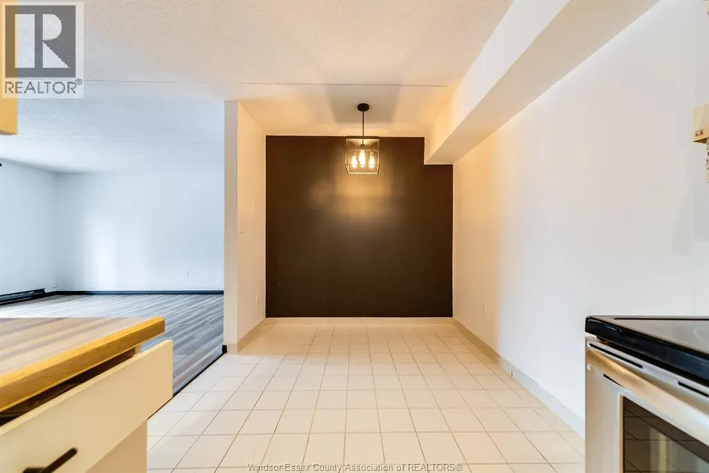 3355 SANDWICH STREET Unit# 207