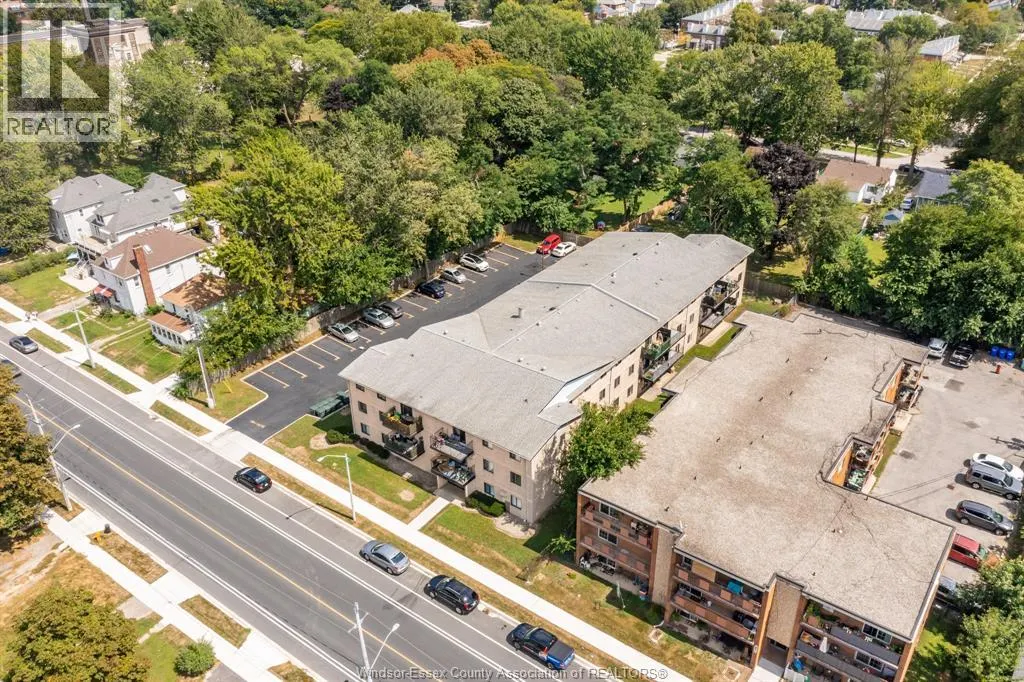 3355 SANDWICH STREET Unit# 207