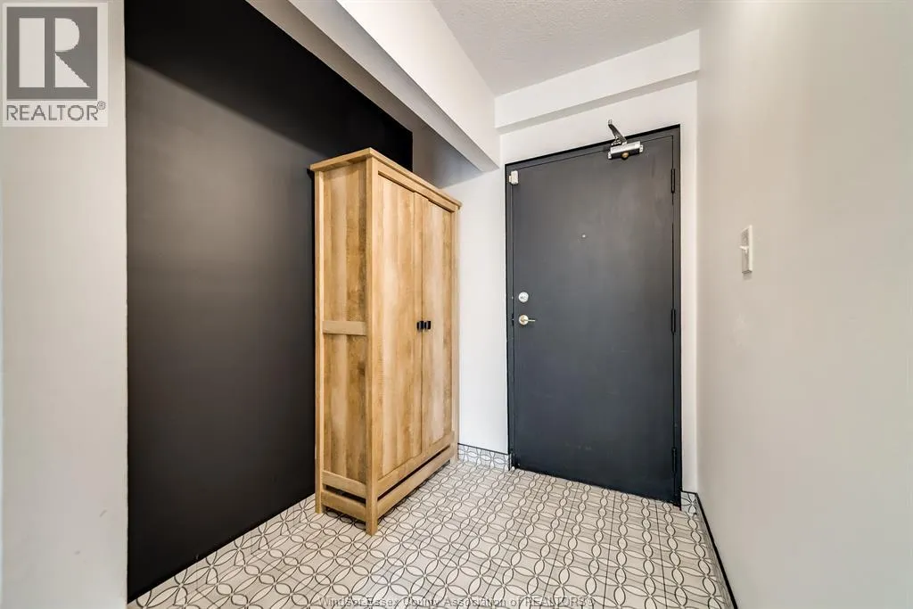 3355 SANDWICH STREET Unit# 207