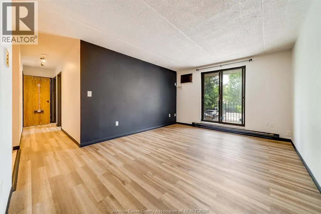 3355 SANDWICH STREET Unit# 207