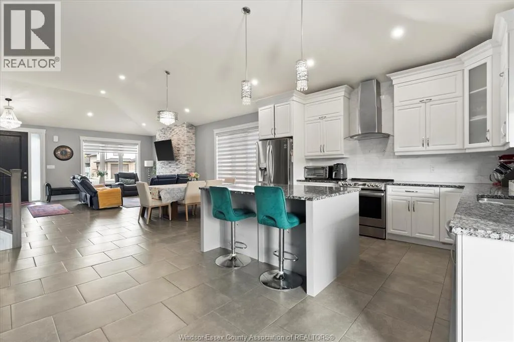 1390 BARKLEY AVENUE Unit# MAIN