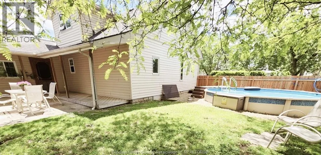 910 JEFFERSON BOULEVARD