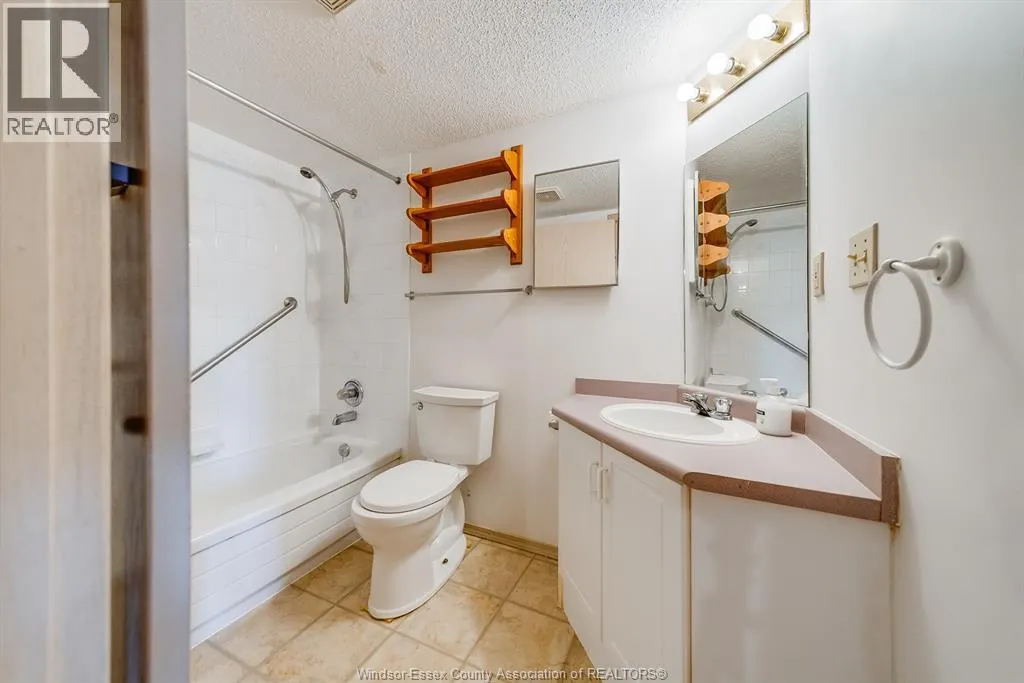 2922 RIVARD Unit# 122