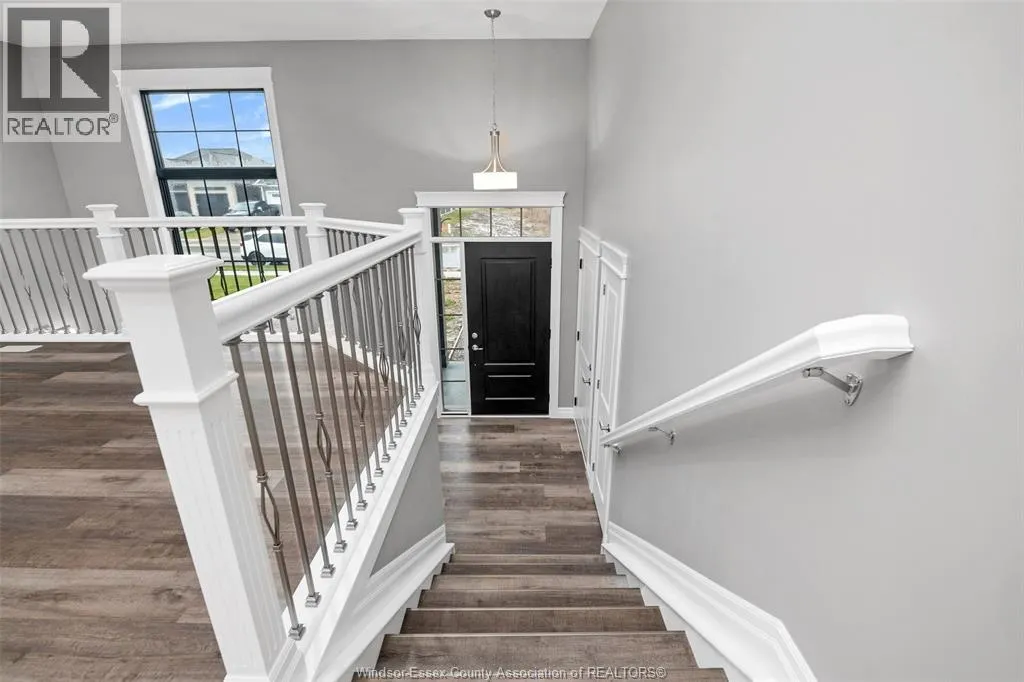 101 WESTLAWN DRIVE