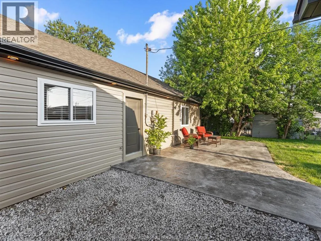2738 CHANDLER ROAD