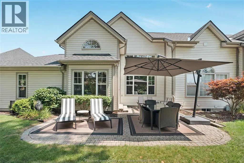 71 RED OAK CRESCENT