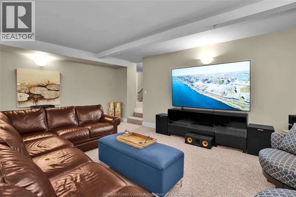 71 RED OAK CRESCENT