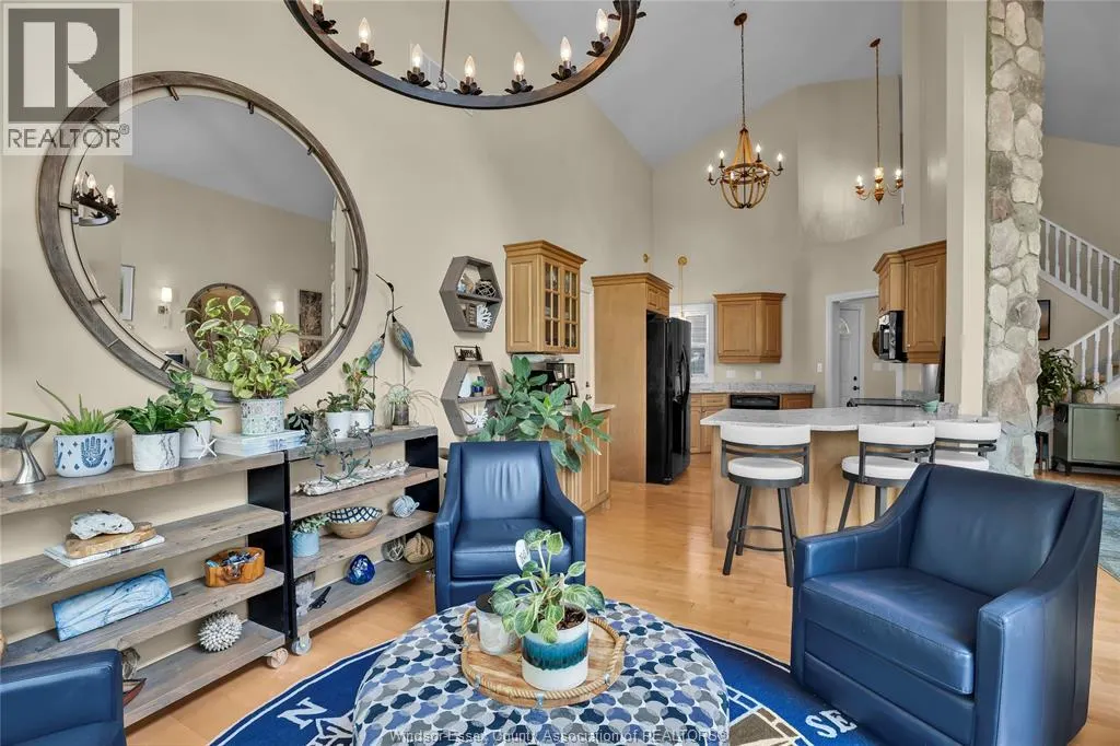71 RED OAK CRESCENT