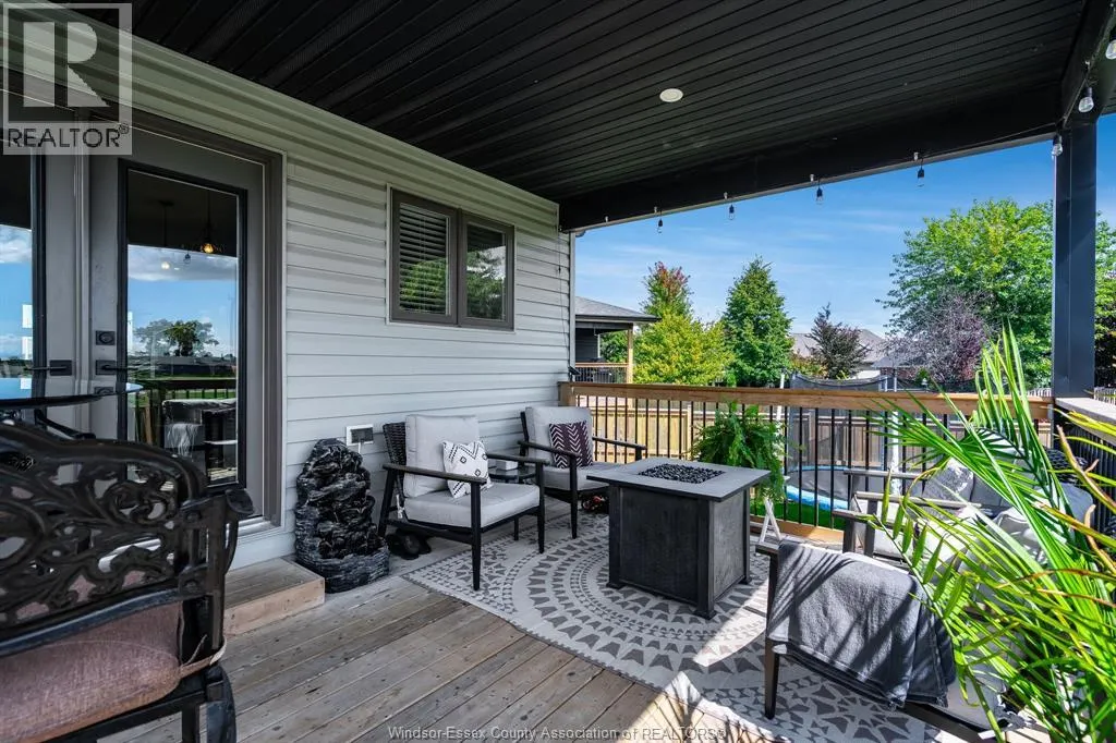 13 Hawthorne CRESCENT