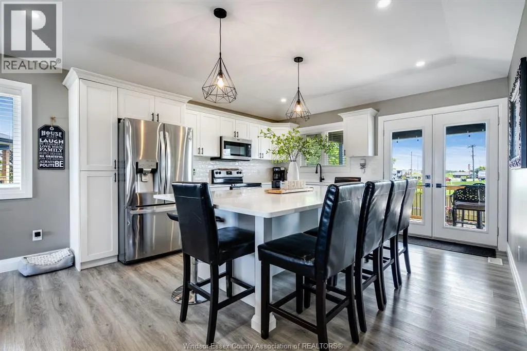 13 Hawthorne CRESCENT
