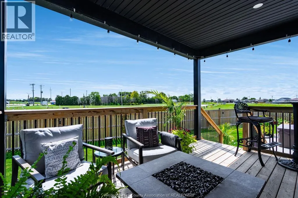 13 Hawthorne CRESCENT