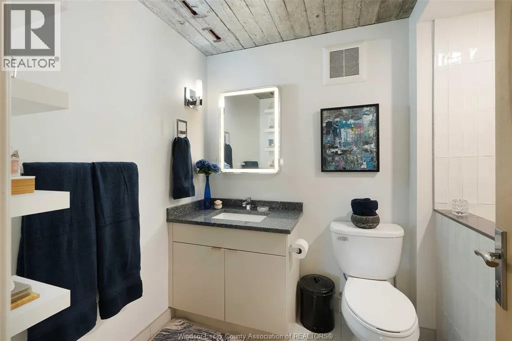 2175 WYANDOTTE STREET East Unit# 505