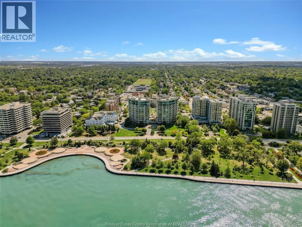 4955 RIVERSIDE DRIVE East Unit# 802