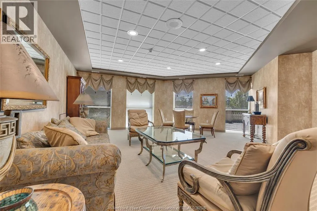 4955 RIVERSIDE DRIVE East Unit# 802