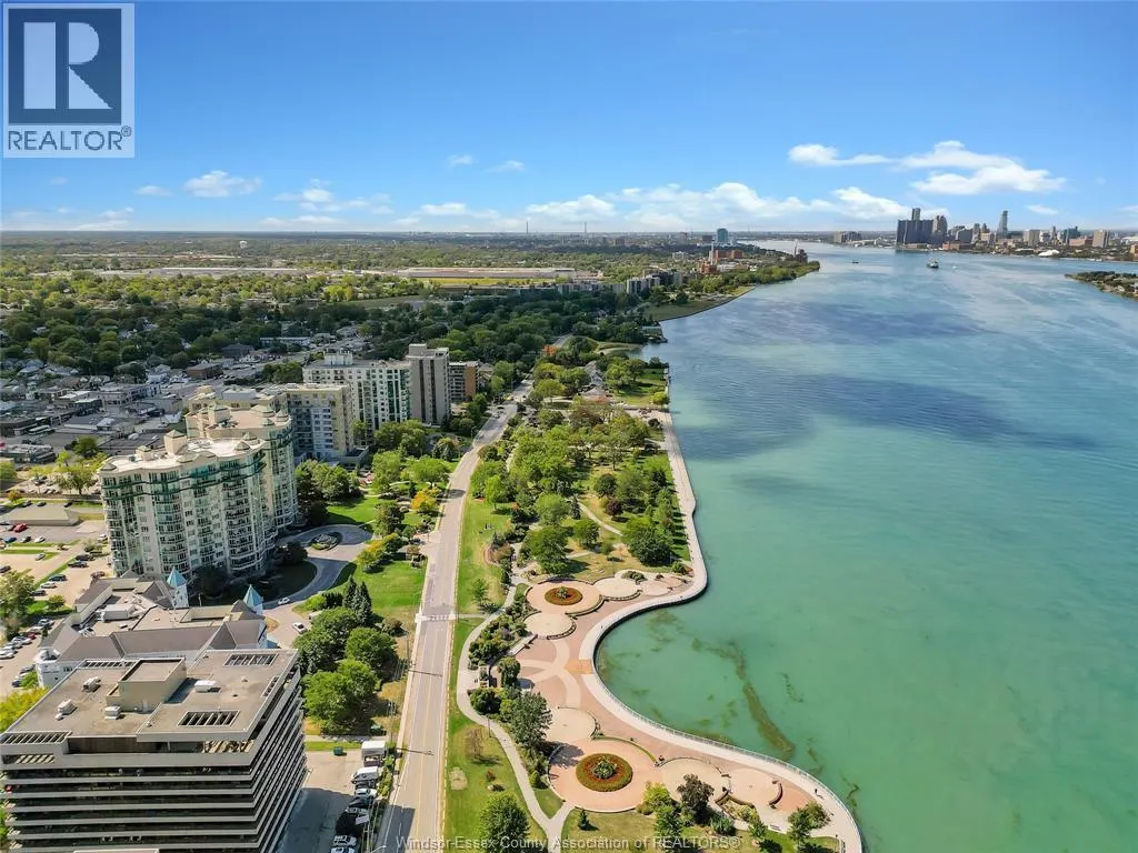 4955 RIVERSIDE DRIVE East Unit# 802