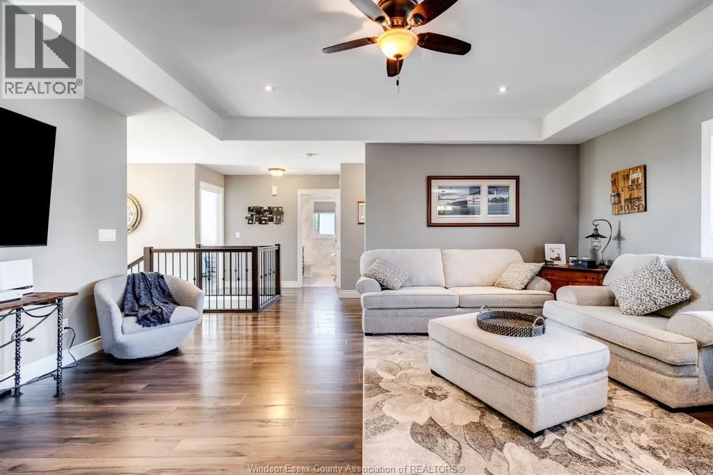350 SELLICK DRIVE