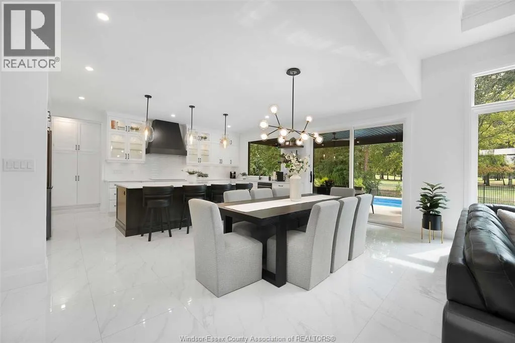 5068 WHISPERING PINES
