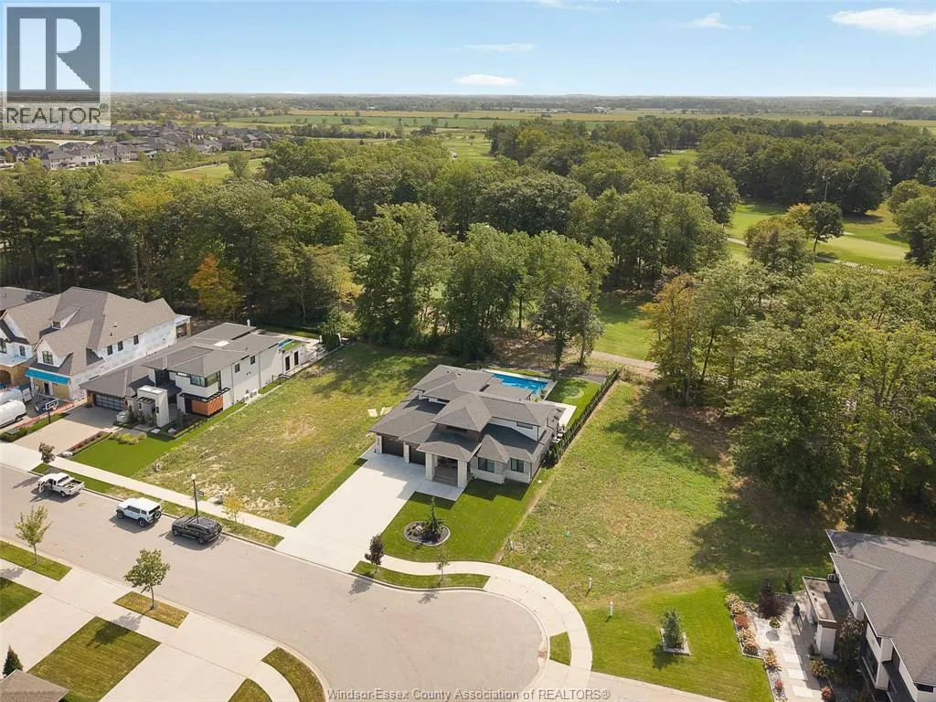 5068 WHISPERING PINES