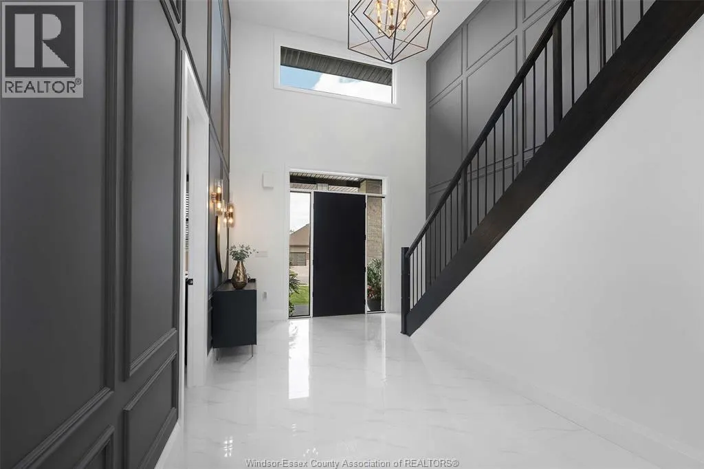 5068 WHISPERING PINES