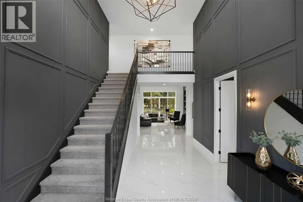5068 WHISPERING PINES