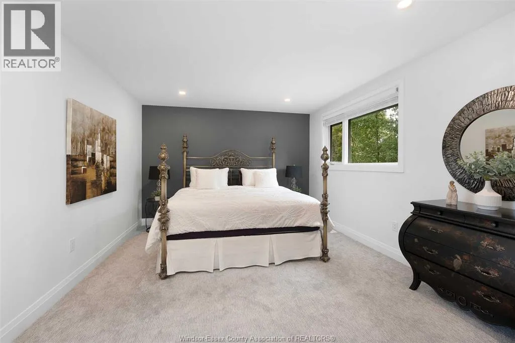 5068 WHISPERING PINES